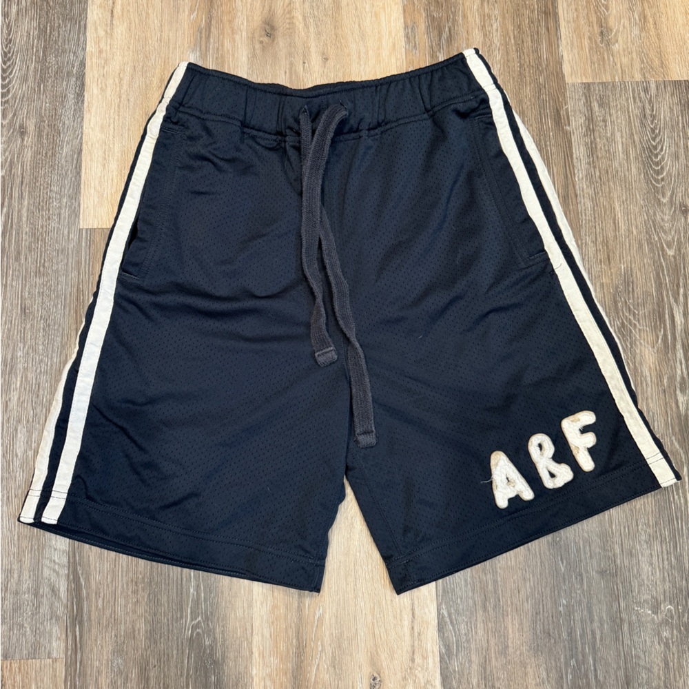 Abercrombie & Fitch Men’s Navy Basketball Shorts - Size Large - Comfortable